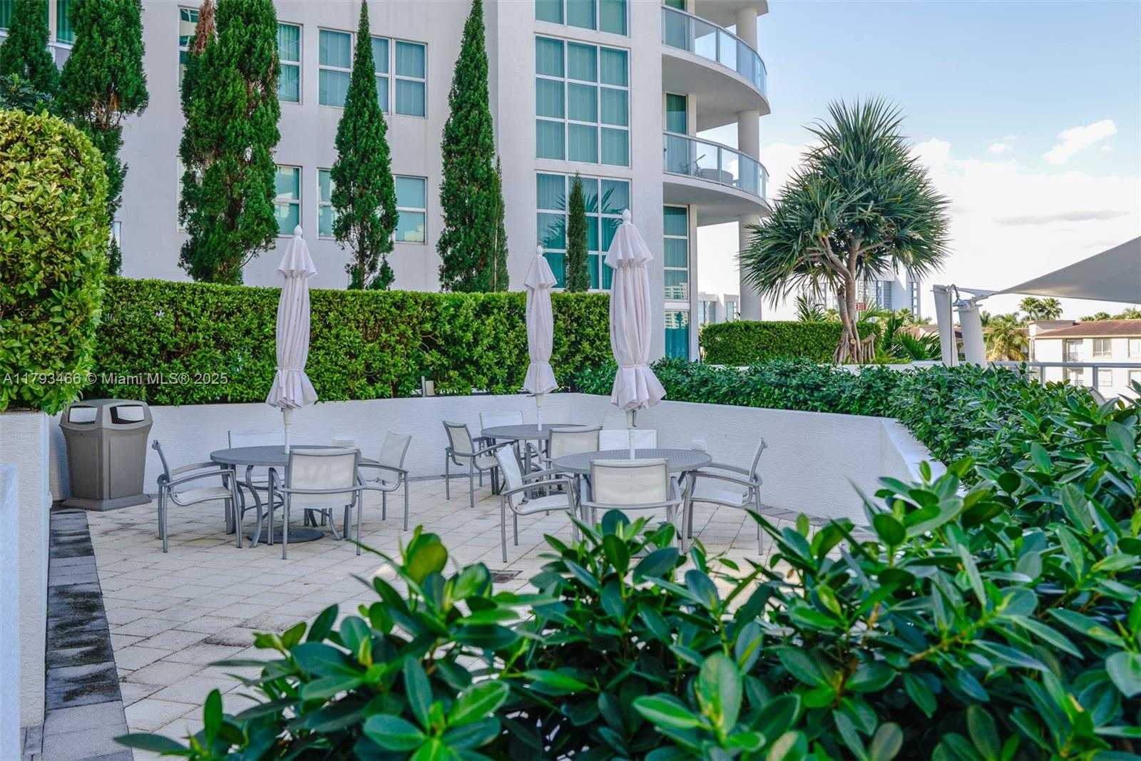 Small Image of 3131 NORTH EAST 188TH ST #2-1214, Aventura Number 37