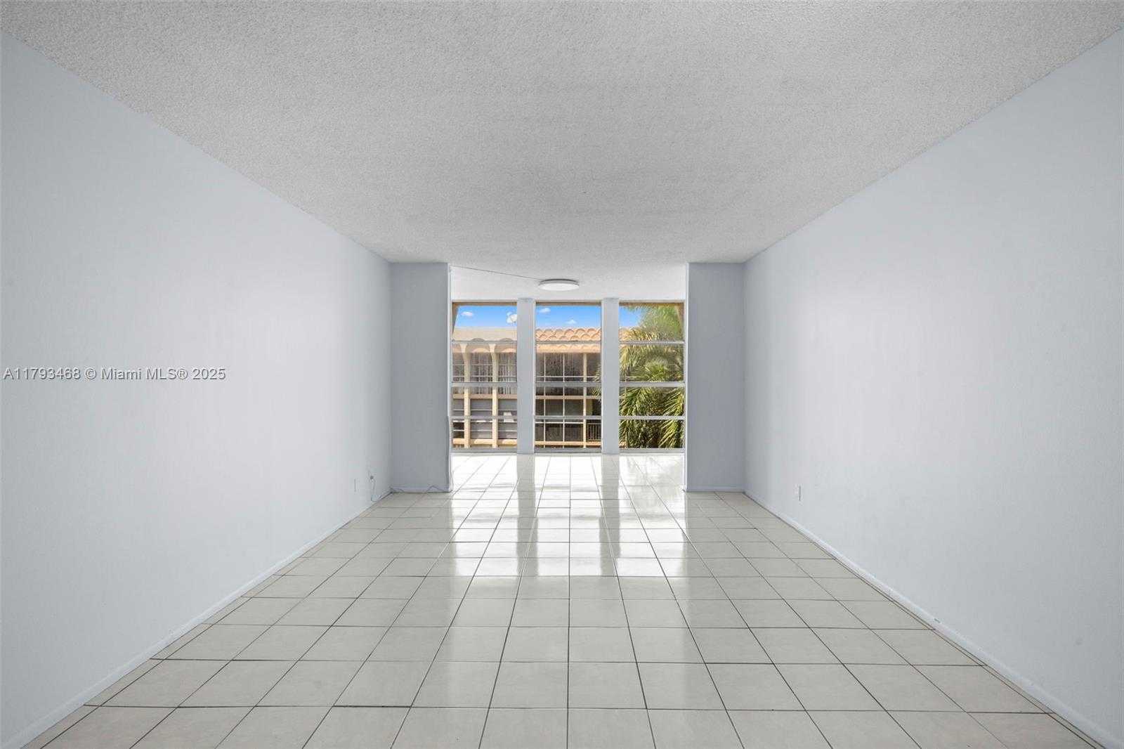 Small Image of 851 THREE ISLANDS BLVD #514, Hallandale Beach Number 14