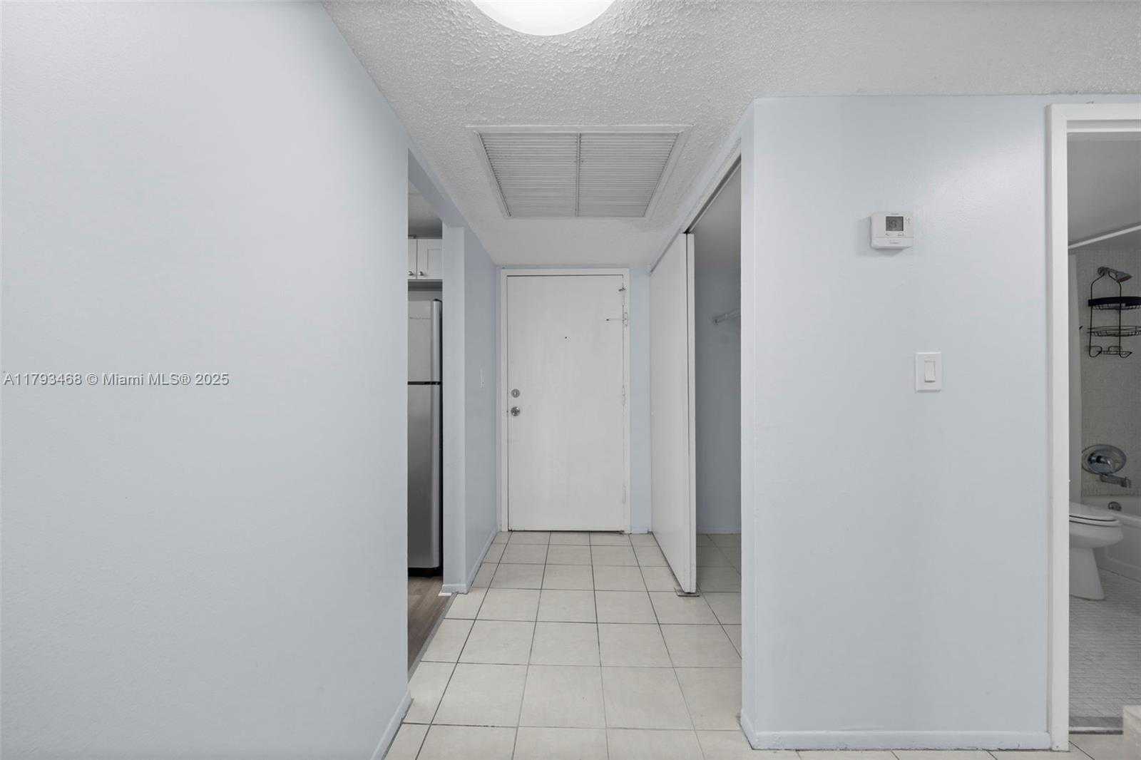 Small Image of 851 THREE ISLANDS BLVD #514, Hallandale Beach Number 20
