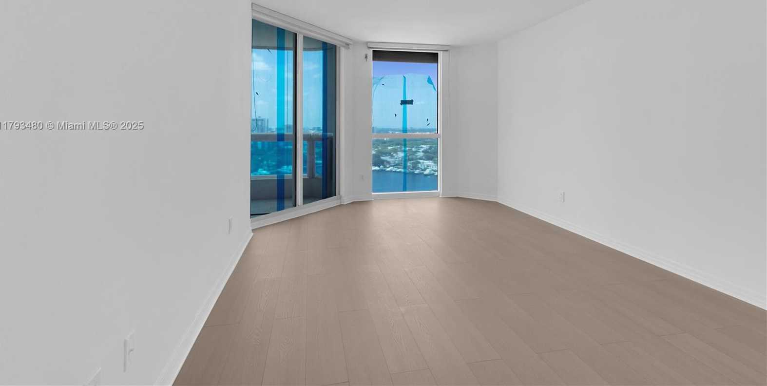 Small Image of 21205 YACHT CLUB DR #1904, Aventura Number 19