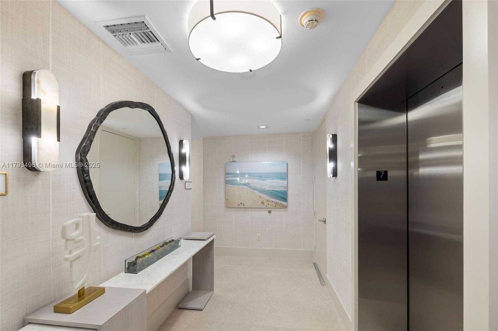 Small Image of 5959 COLLINS AVE #707, Miami Beach Number 28