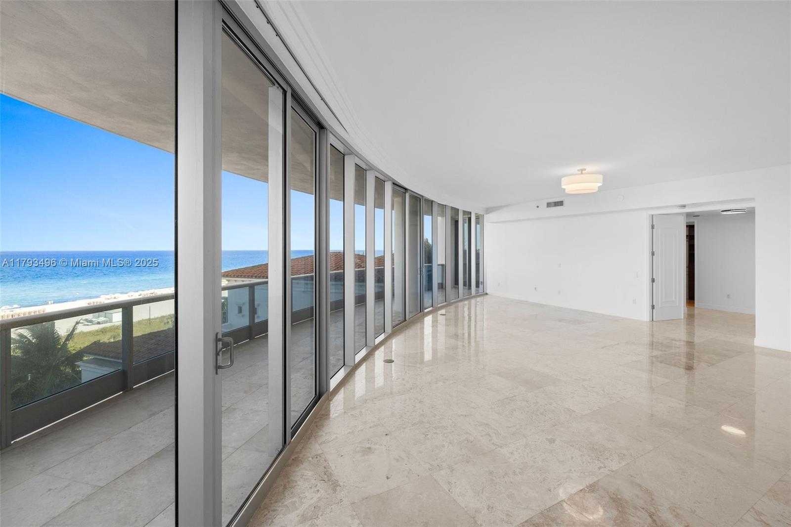 Small Image of 5959 COLLINS AVE #707, Miami Beach Number 29