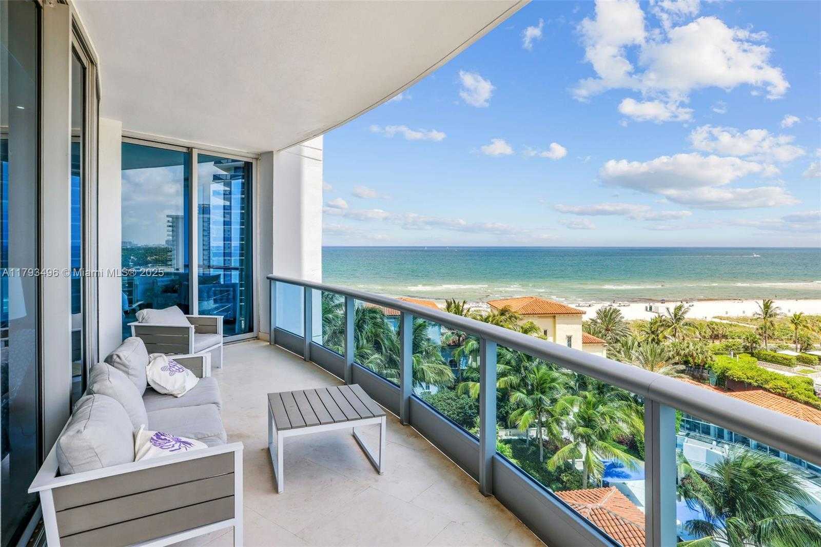 Small Image of 5959 COLLINS AVE #707, Miami Beach Number 9