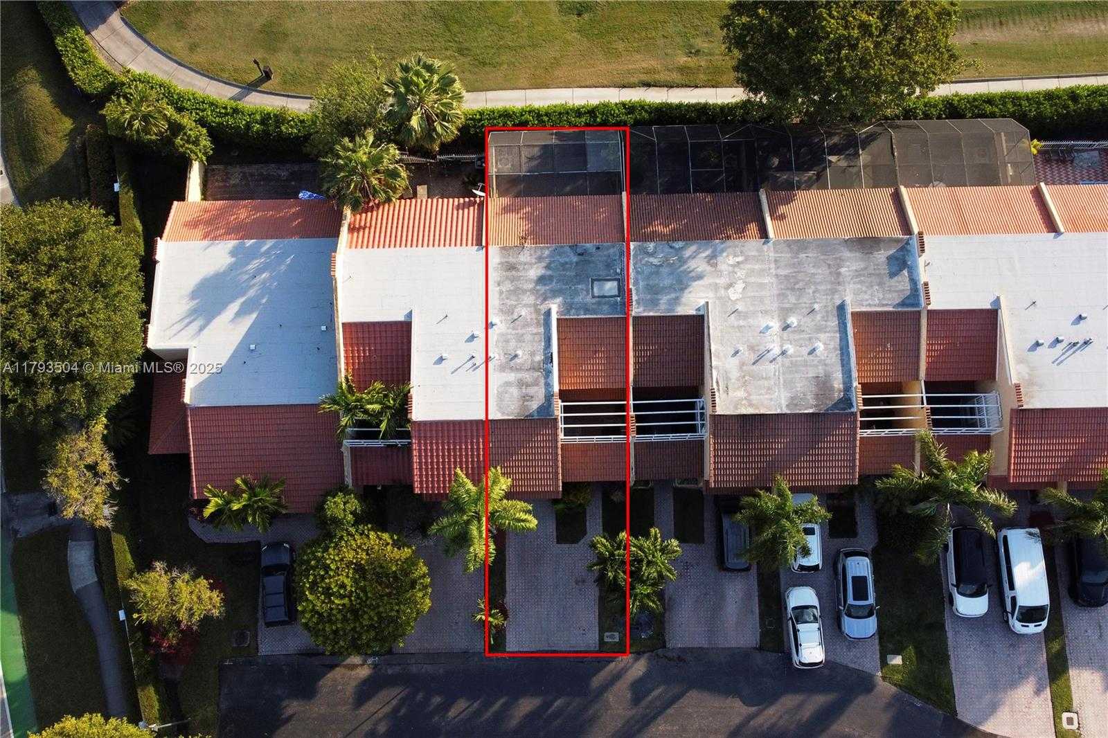 Small Image of 10208 NORTH WEST 51ST TER #10208, Doral Number 44