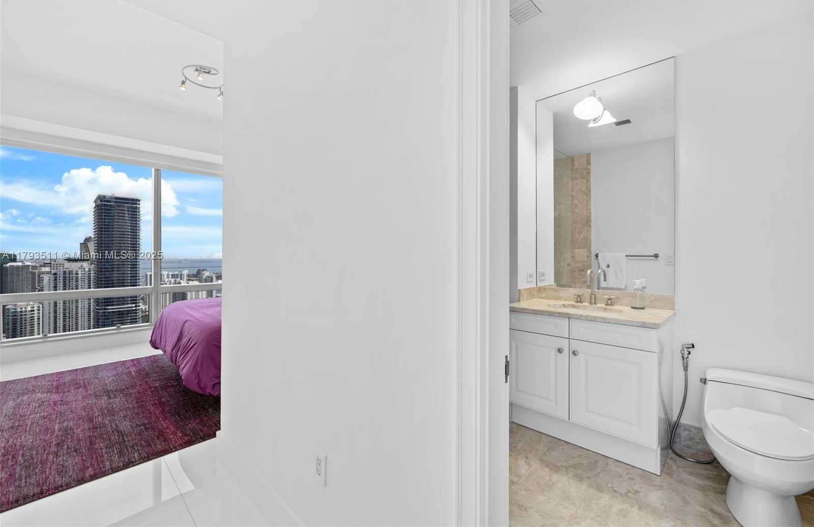 Small Image of 1425 BRICKELL AVE #62D, Miami Number 11