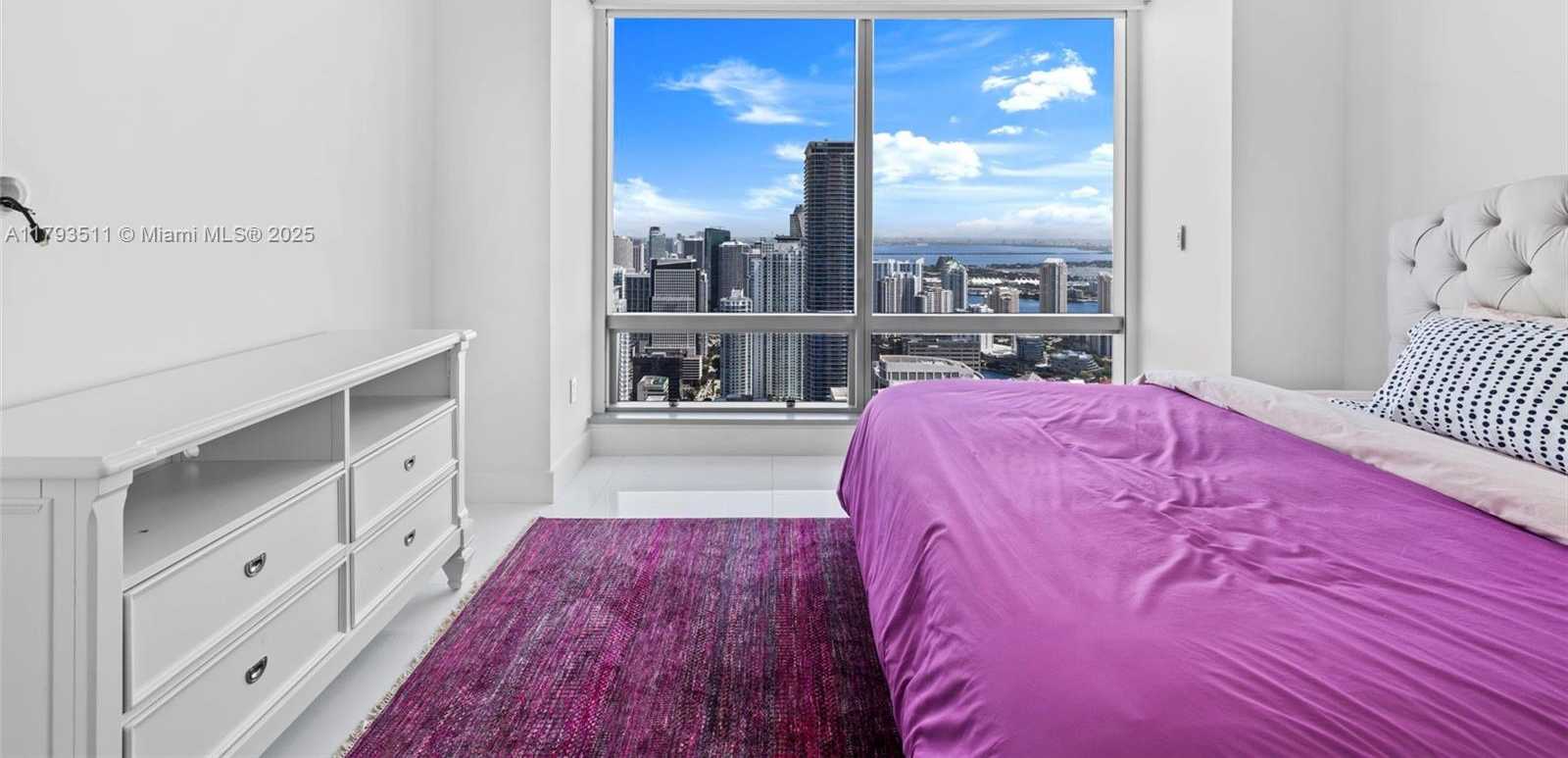 Small Image of 1425 BRICKELL AVE #62D, Miami Number 13