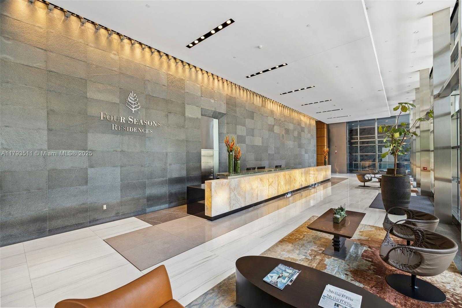 Small Image of 1425 BRICKELL AVE #62D, Miami Number 21