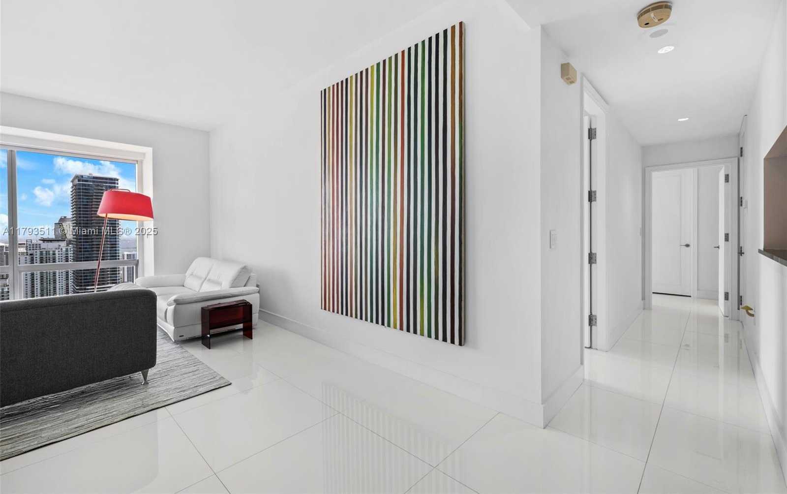 Small Image of 1425 BRICKELL AVE #62D, Miami Number 7