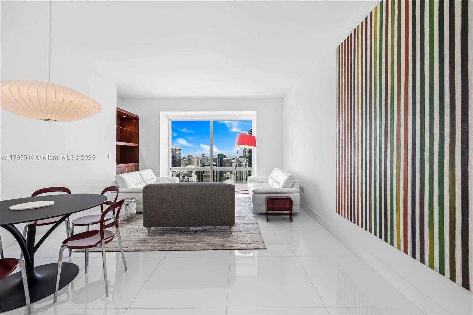 Small Image of 1425 BRICKELL AVE #62D, Miami Number 8