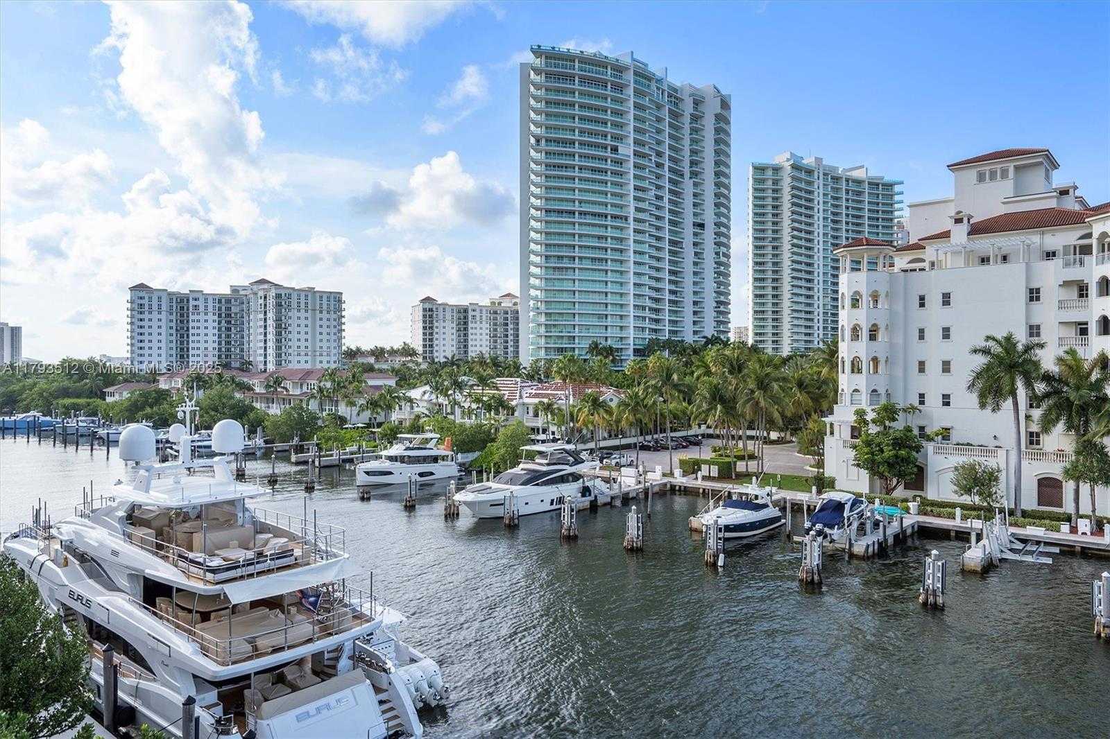 Small Image of 19707 TURNBERRY WAY #5k, Aventura Number 18