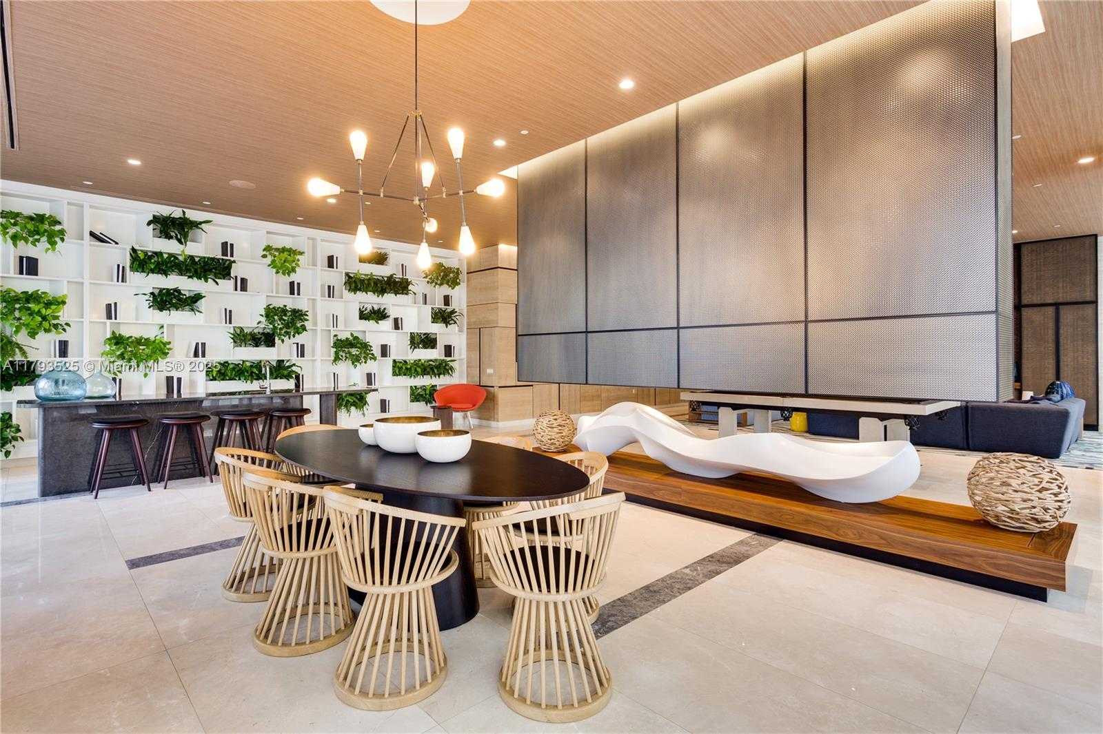 Small Image of 55 SOUTH WEST 9TH ST #1501, Miami Number 43