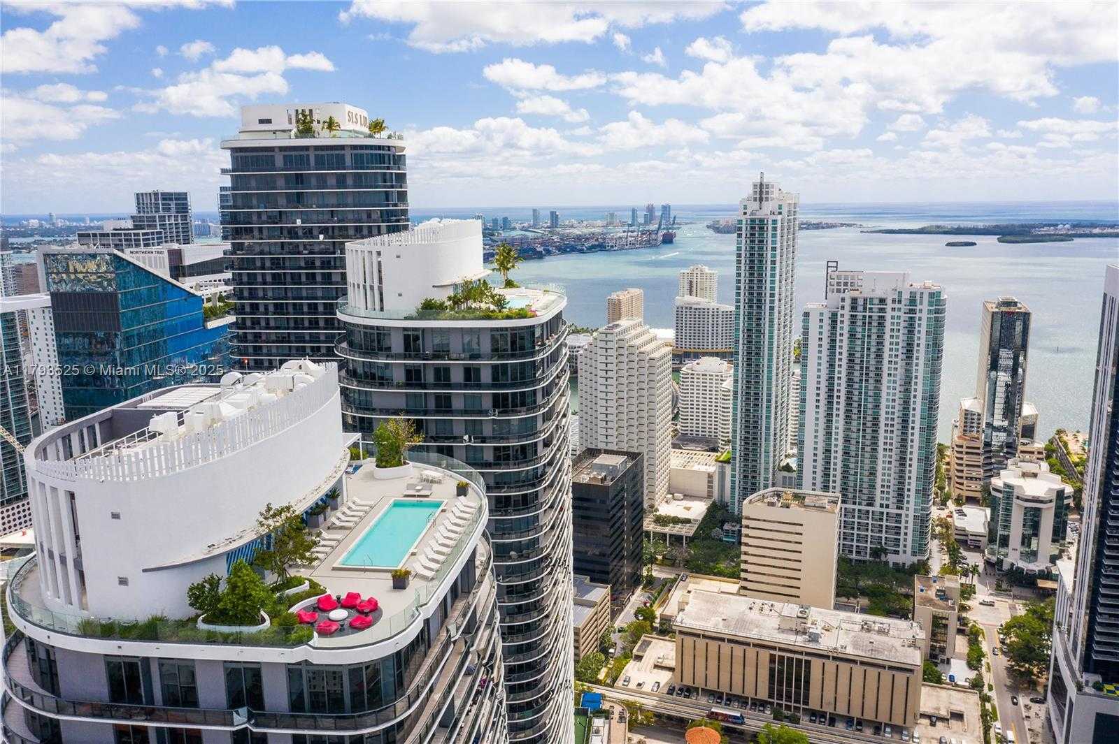 Small Image of 55 SOUTH WEST 9TH ST #1501, Miami Number 46