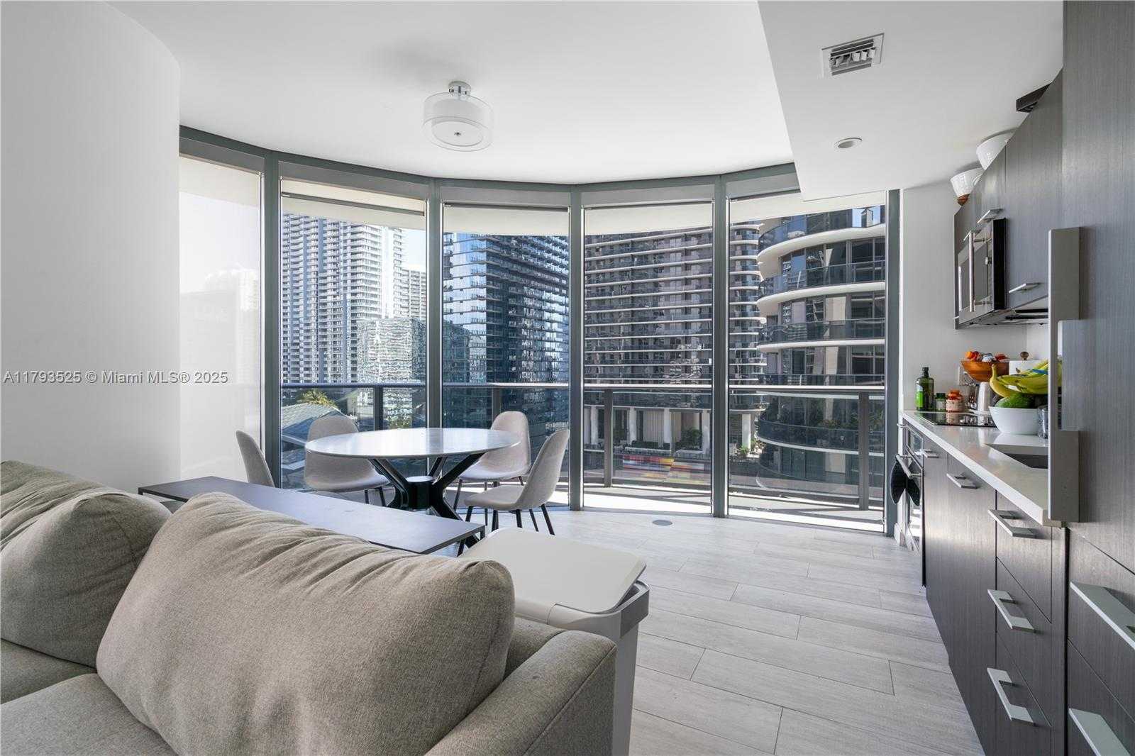 Small Image of 55 SOUTH WEST 9TH ST #1501, Miami Number 8