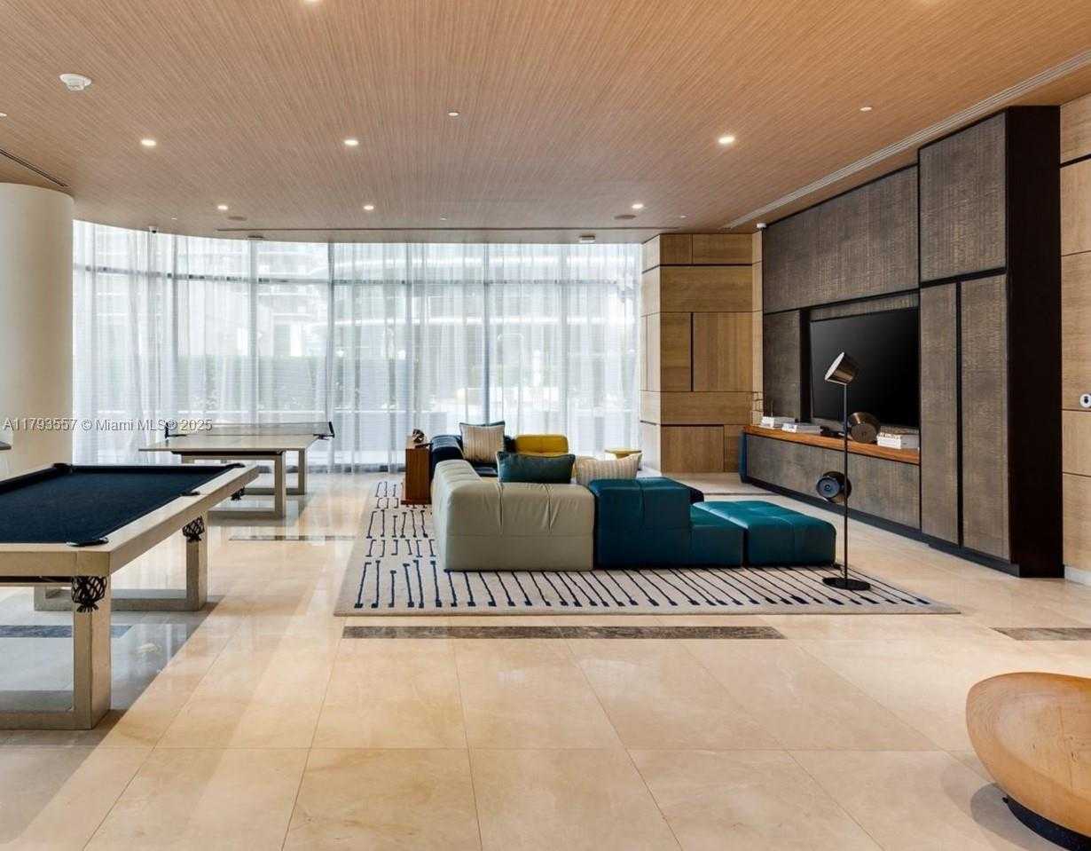 Small Image of 45 SOUTH WEST 9TH ST #3501, Miami Number 10