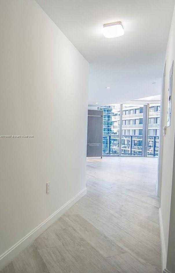 Small Image of 45 SOUTH WEST 9TH ST #3501, Miami Number 23