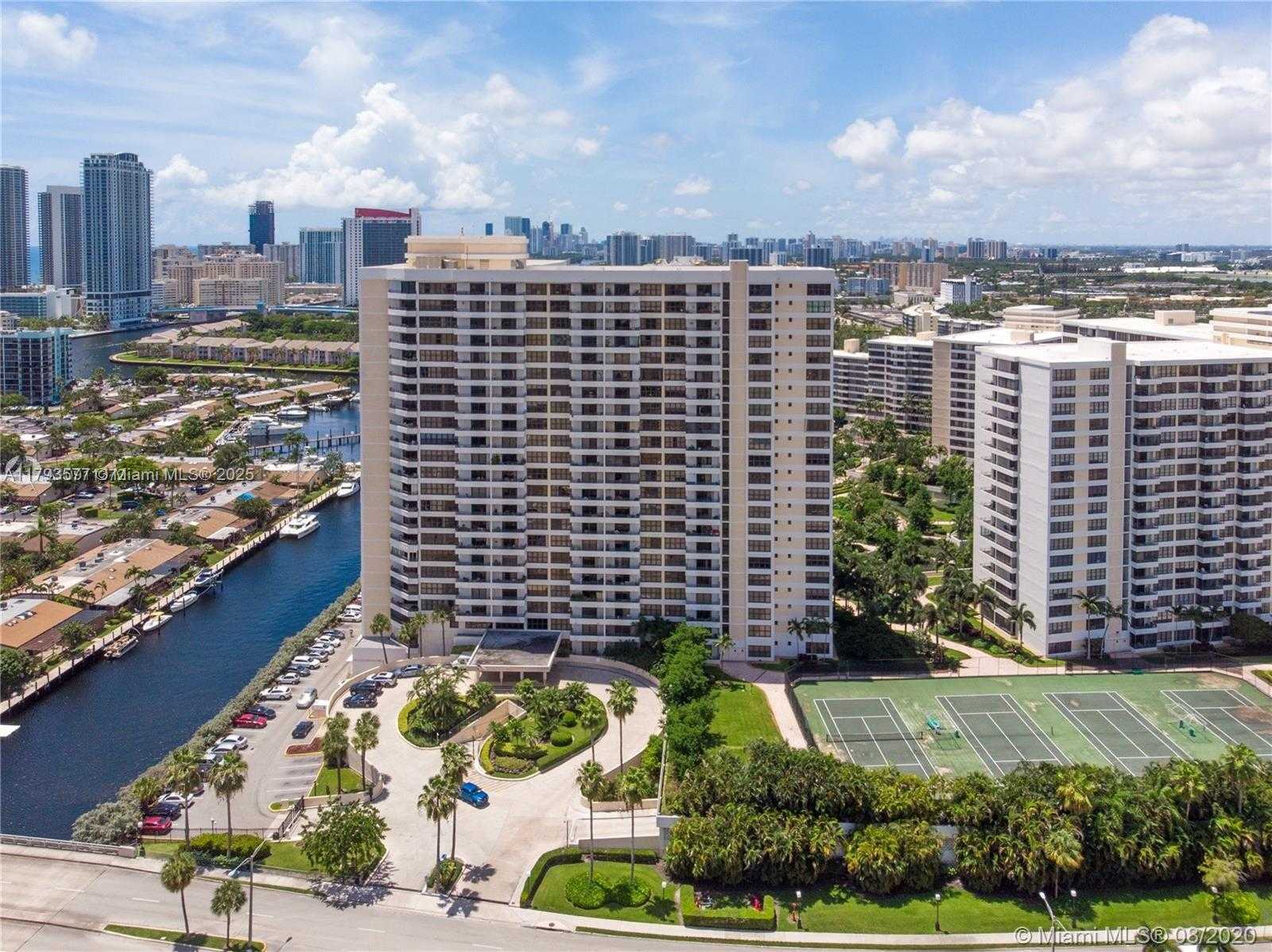 Small Image of 2500 PARKVIEW DR #519, Hallandale Beach Number 23