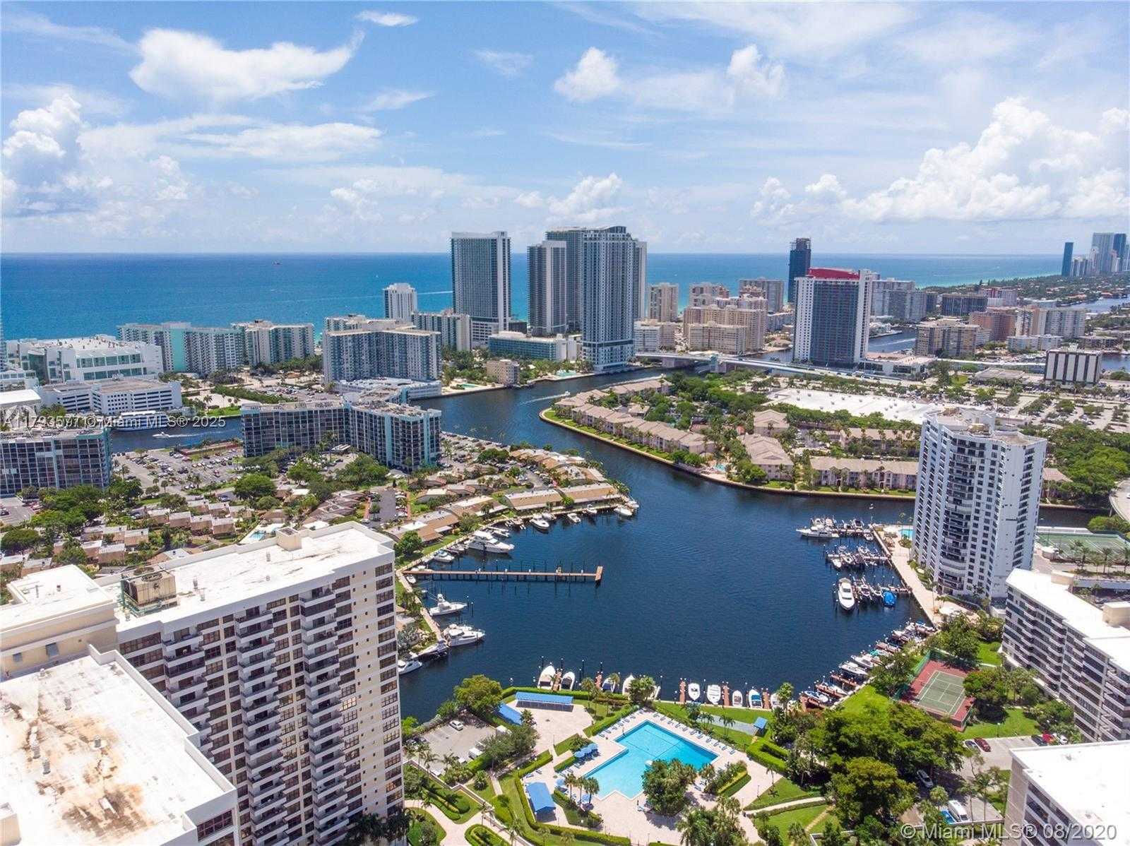 Small Image of 2500 PARKVIEW DR #519, Hallandale Beach Number 27