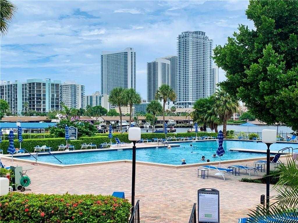 Small Image of 2500 PARKVIEW DR #519, Hallandale Beach Number 31