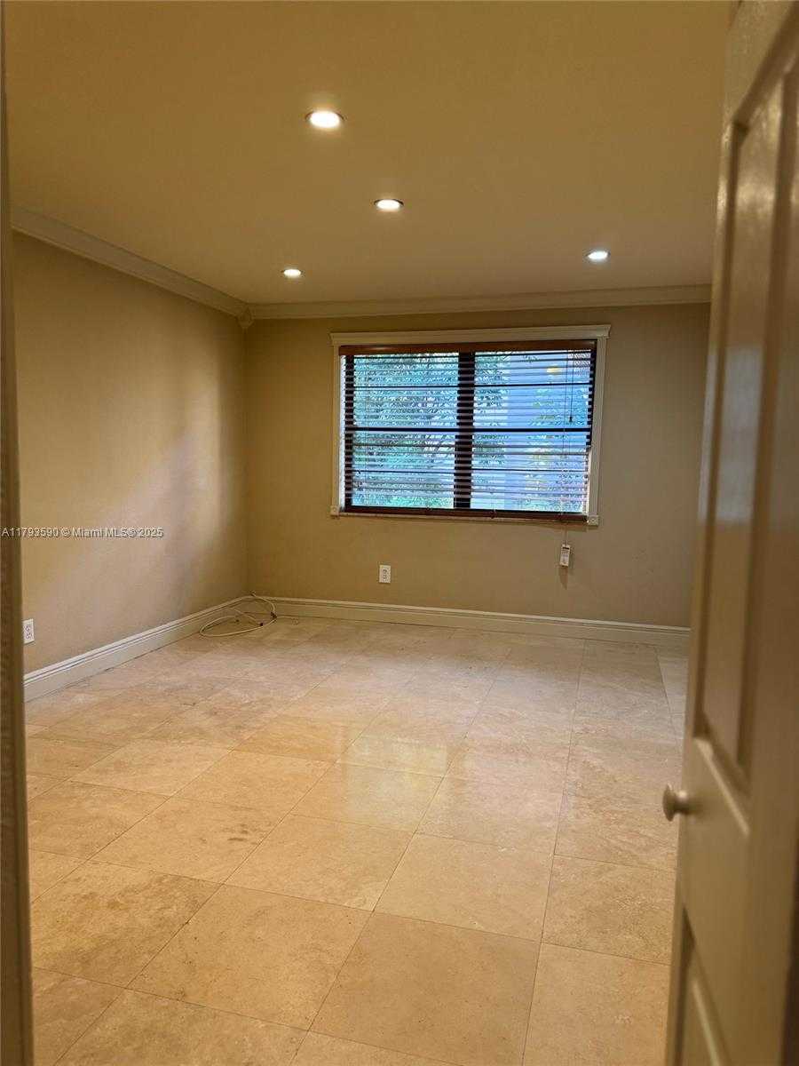 Small Image of 9301 SOUTH WEST 92ND AVE #B212, Miami Number 15