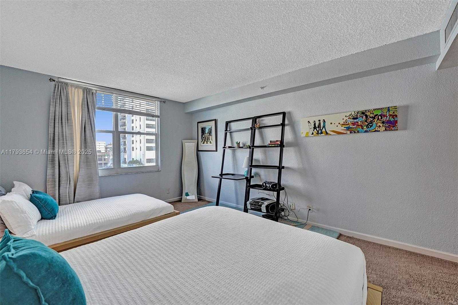 Small Image of 2501 SOUTH OCEAN DR #401 (available now), Hollywood Number 22