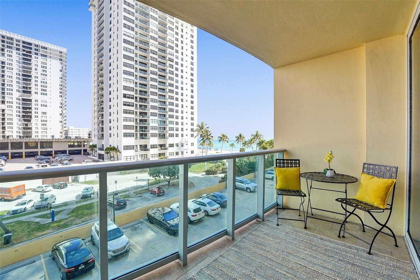 Small Image of 2501 SOUTH OCEAN DR #401 (available now), Hollywood Number 6