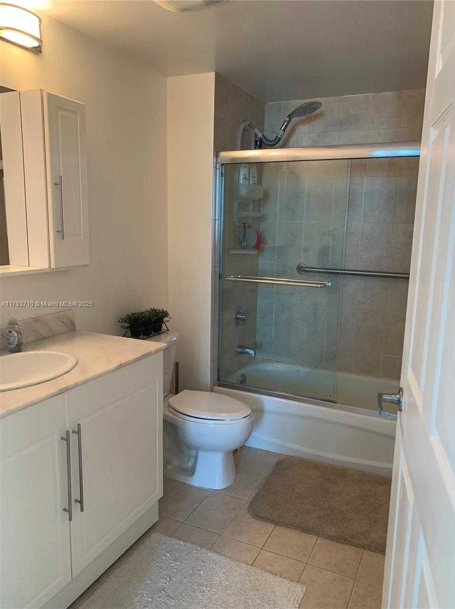 Small Image of 275 NORTH EAST 18TH #1709, Miami Number 25