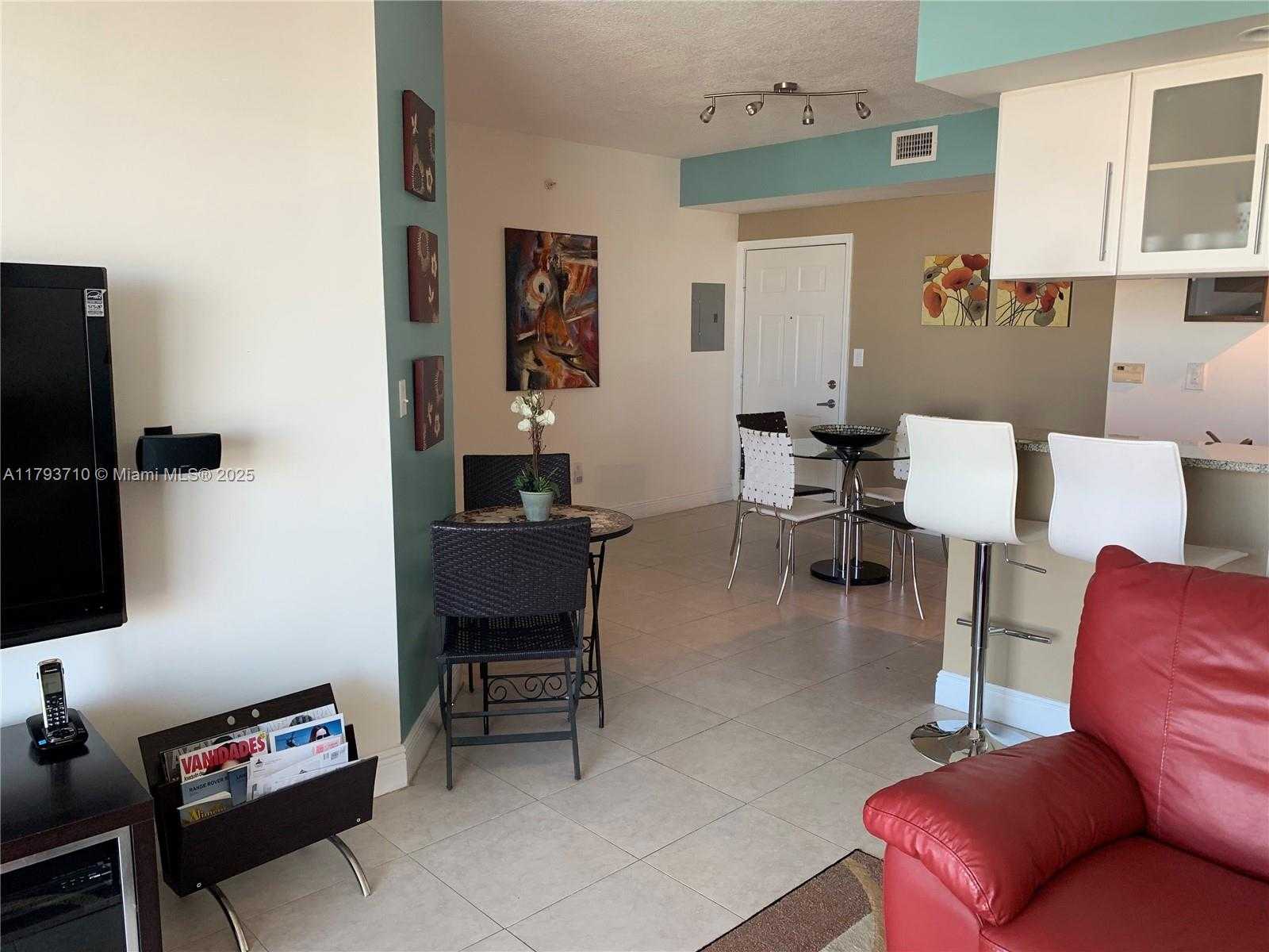 Small Image of 275 NORTH EAST 18TH #1709, Miami Number 28