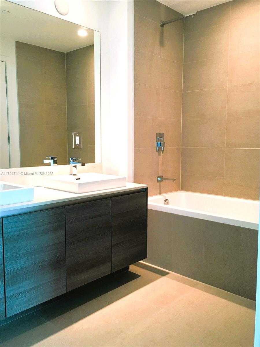 Small Image of 1080 BRICKELL AVE #1404, Miami Number 8