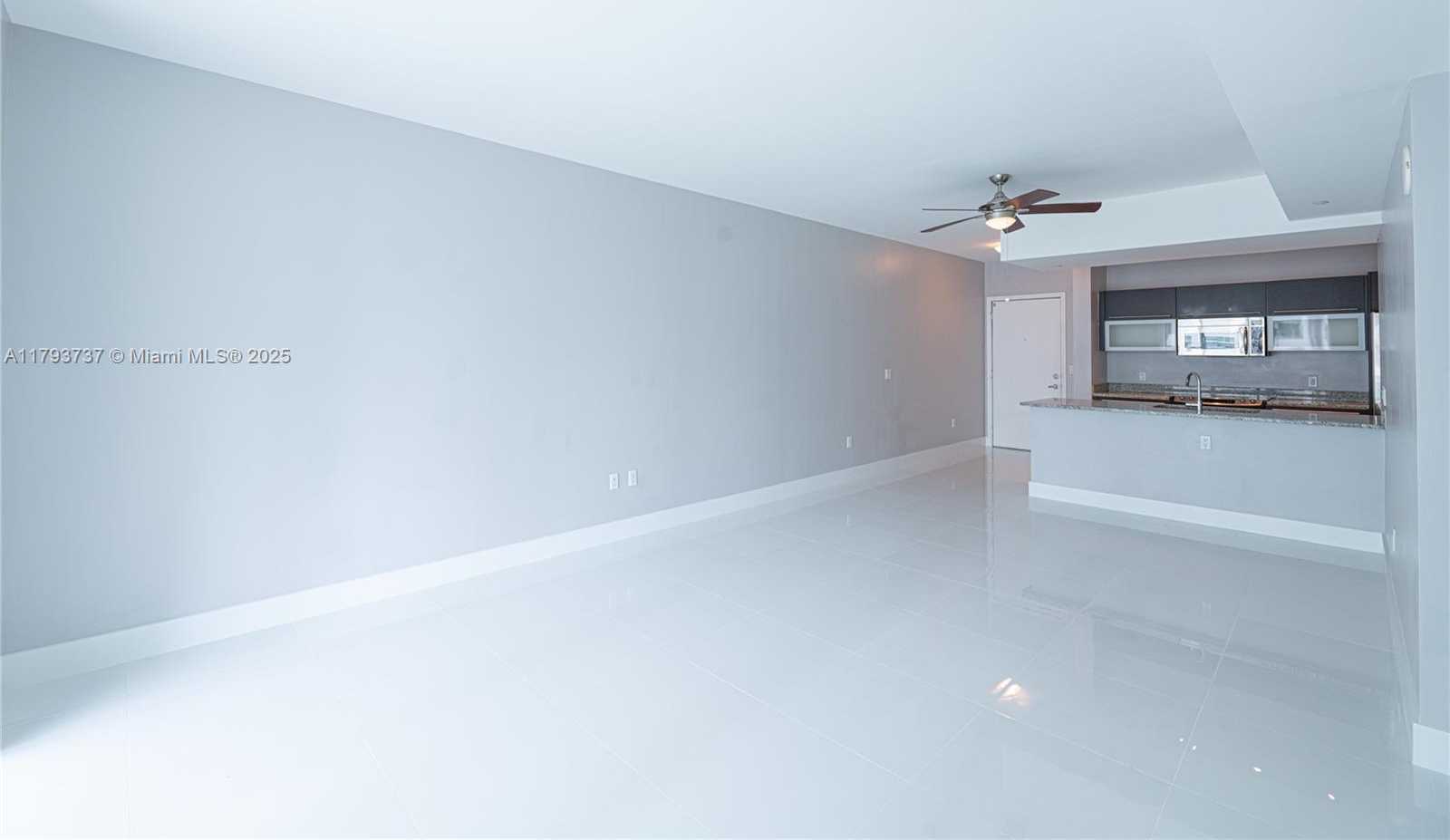 Small Image of 951 BRICKELL AVE #1401, Miami Number 37