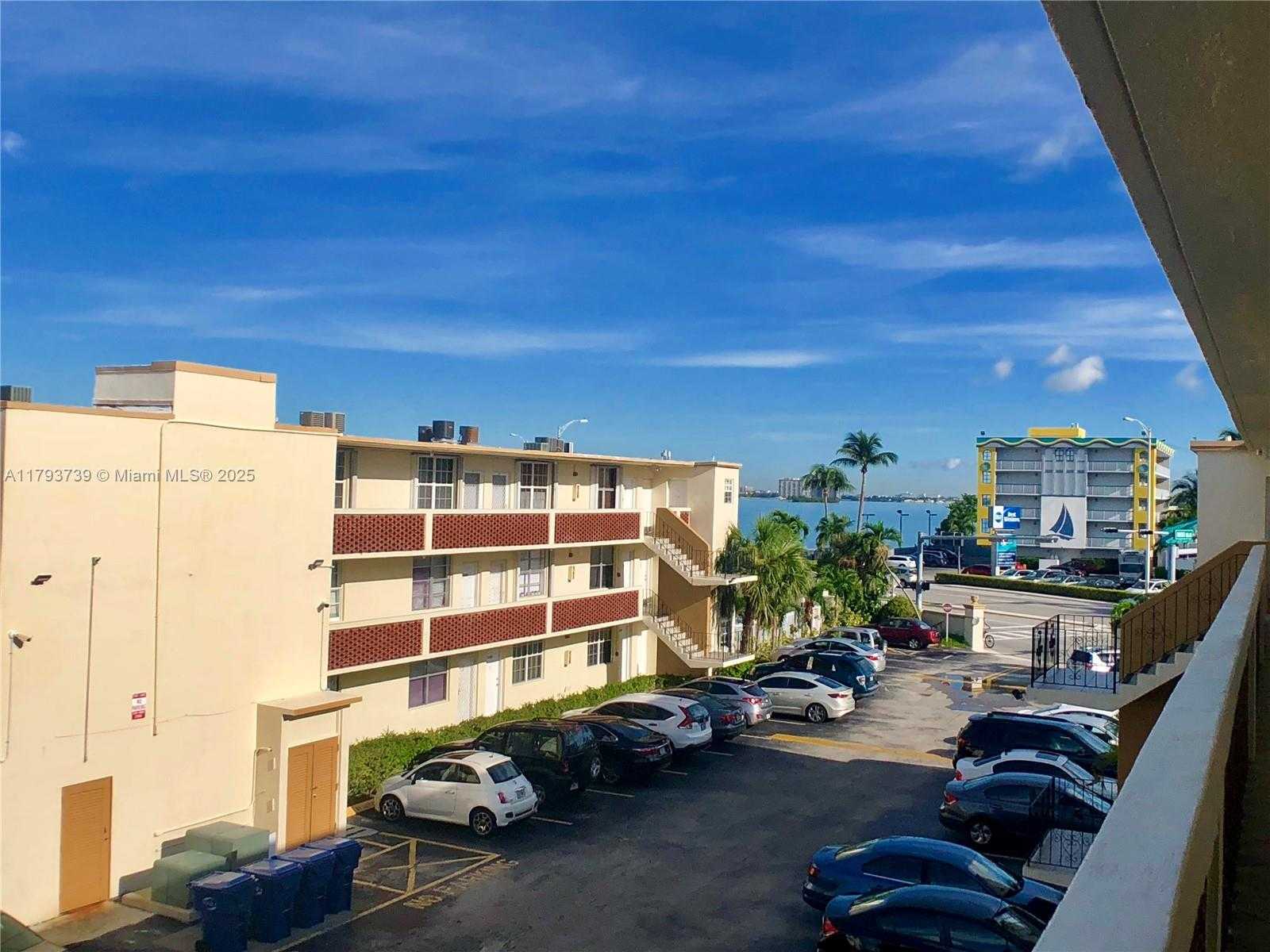 Small Image of 1800 79TH ST CSWY #A305, North Bay Village Number 15