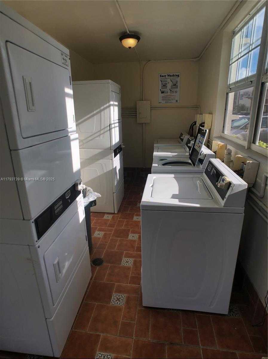 Small Image of 1800 79TH ST CSWY #A305, North Bay Village Number 17
