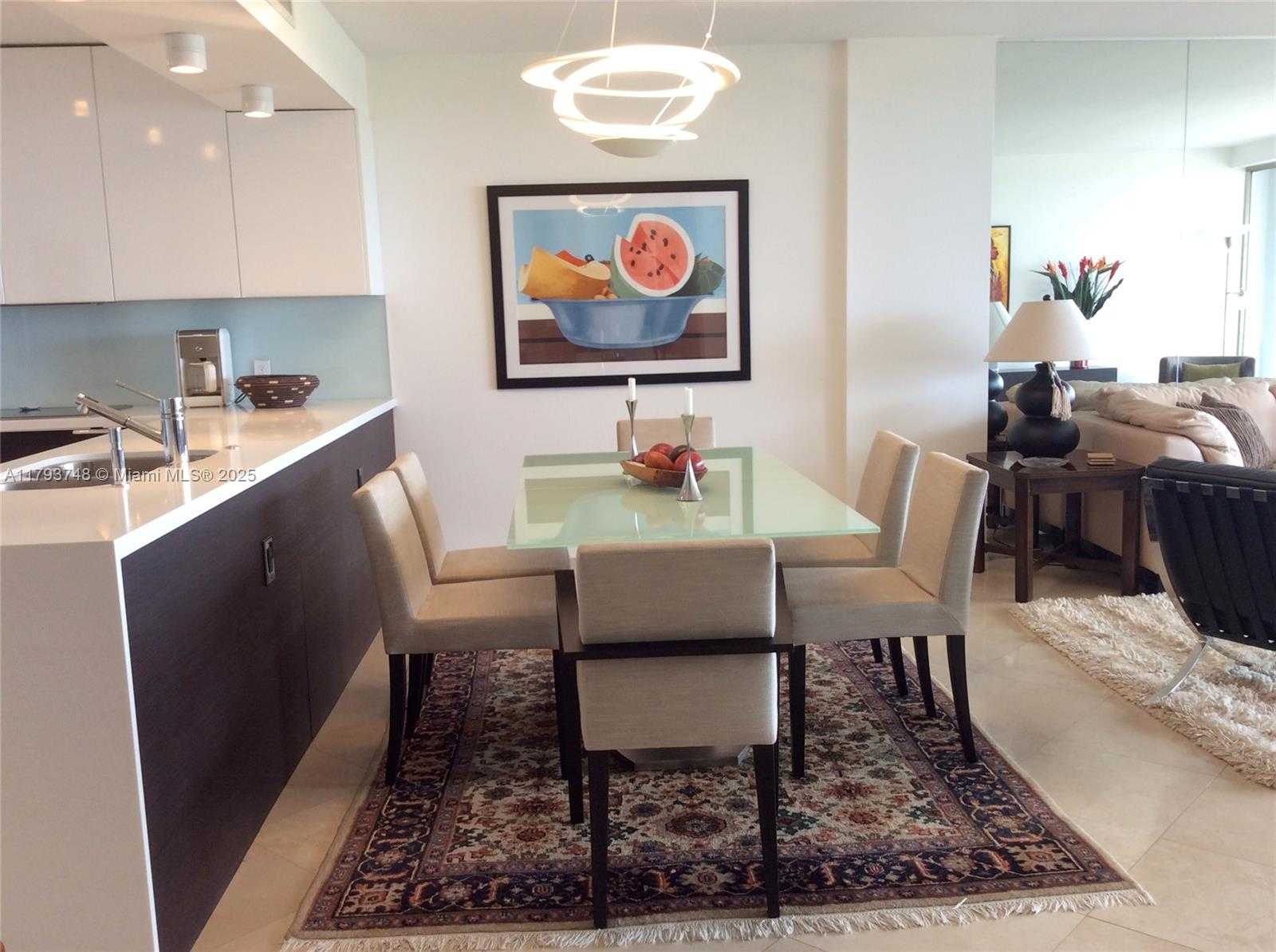 Small Image of 155 OCEAN LANE DR #1004, Key Biscayne Number 3