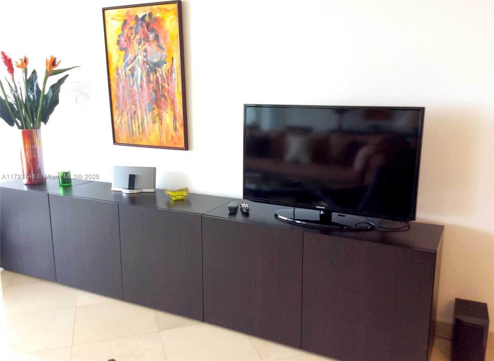Small Image of 155 OCEAN LANE DR #1004, Key Biscayne Number 7