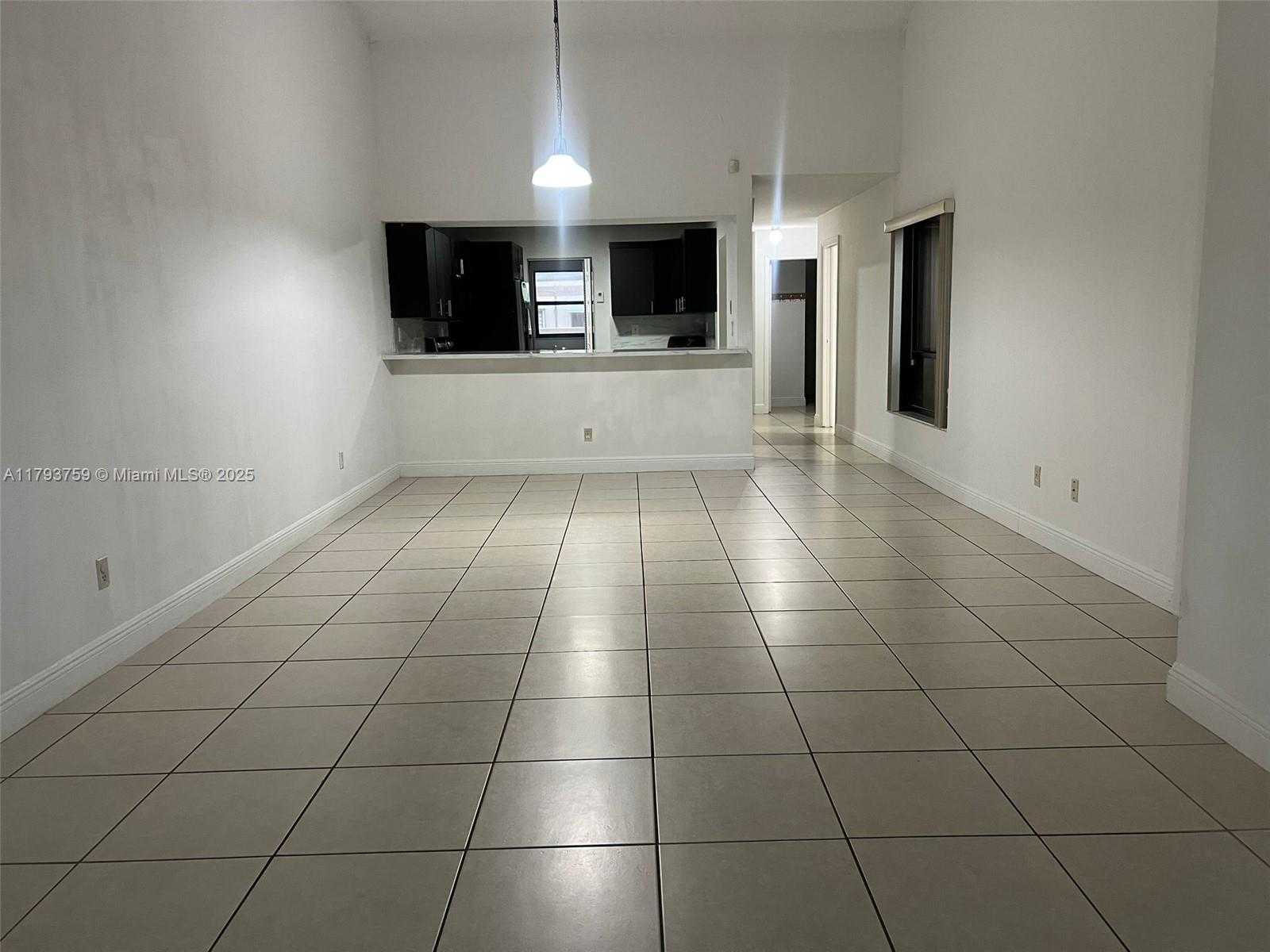 Small Image of 13301 SOUTH WEST 88 TE #A, Miami Number 3