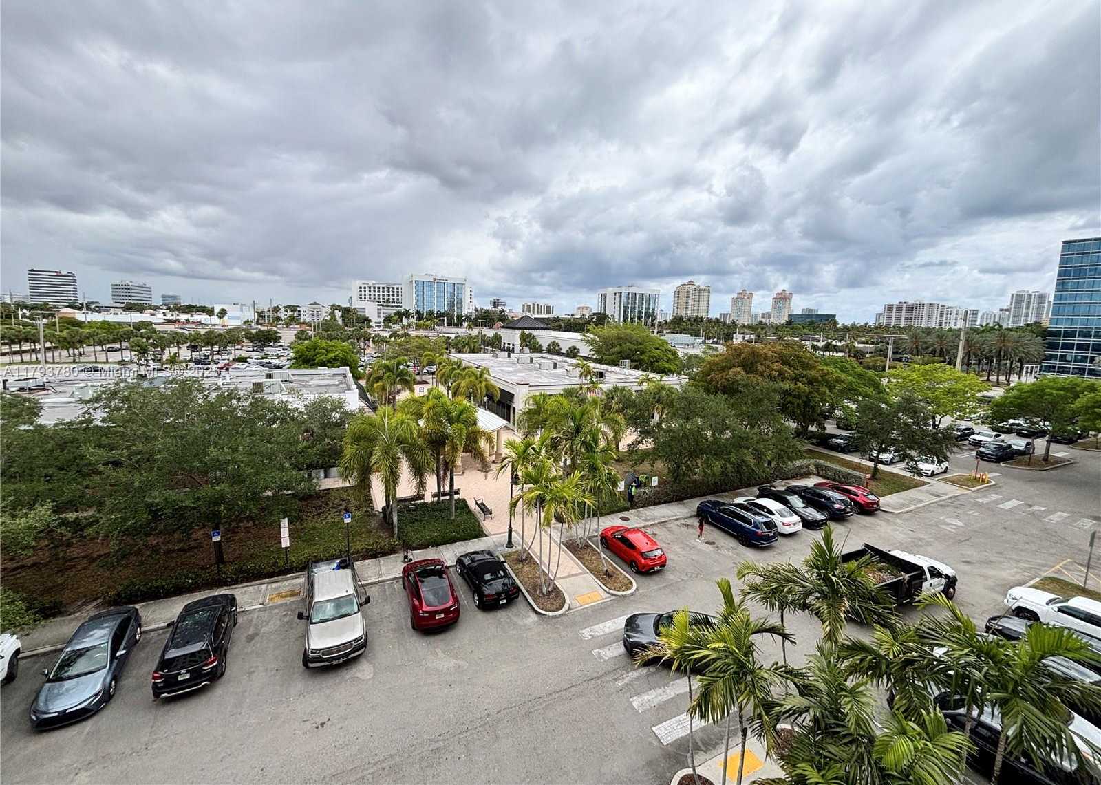 Small Image of 2775 NORTH EAST 187TH ST #403, Aventura Number 12