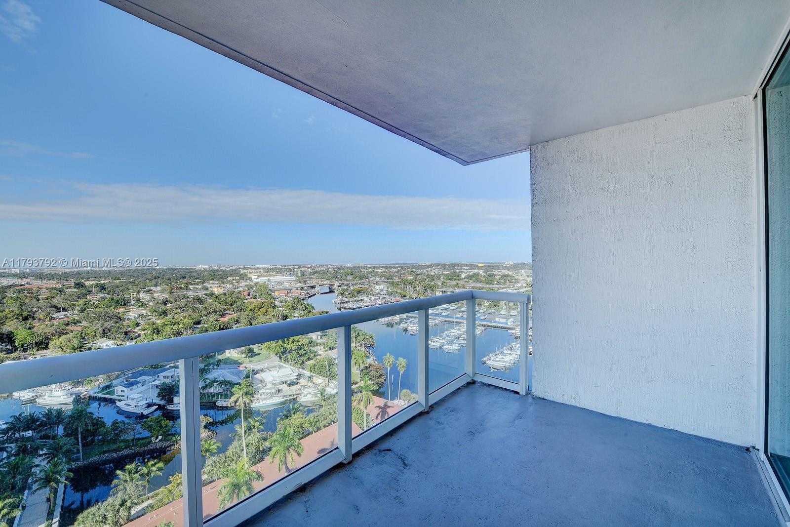 Small Image of 1861 NORTH WEST S RIVER DR #1903, Miami Number 14
