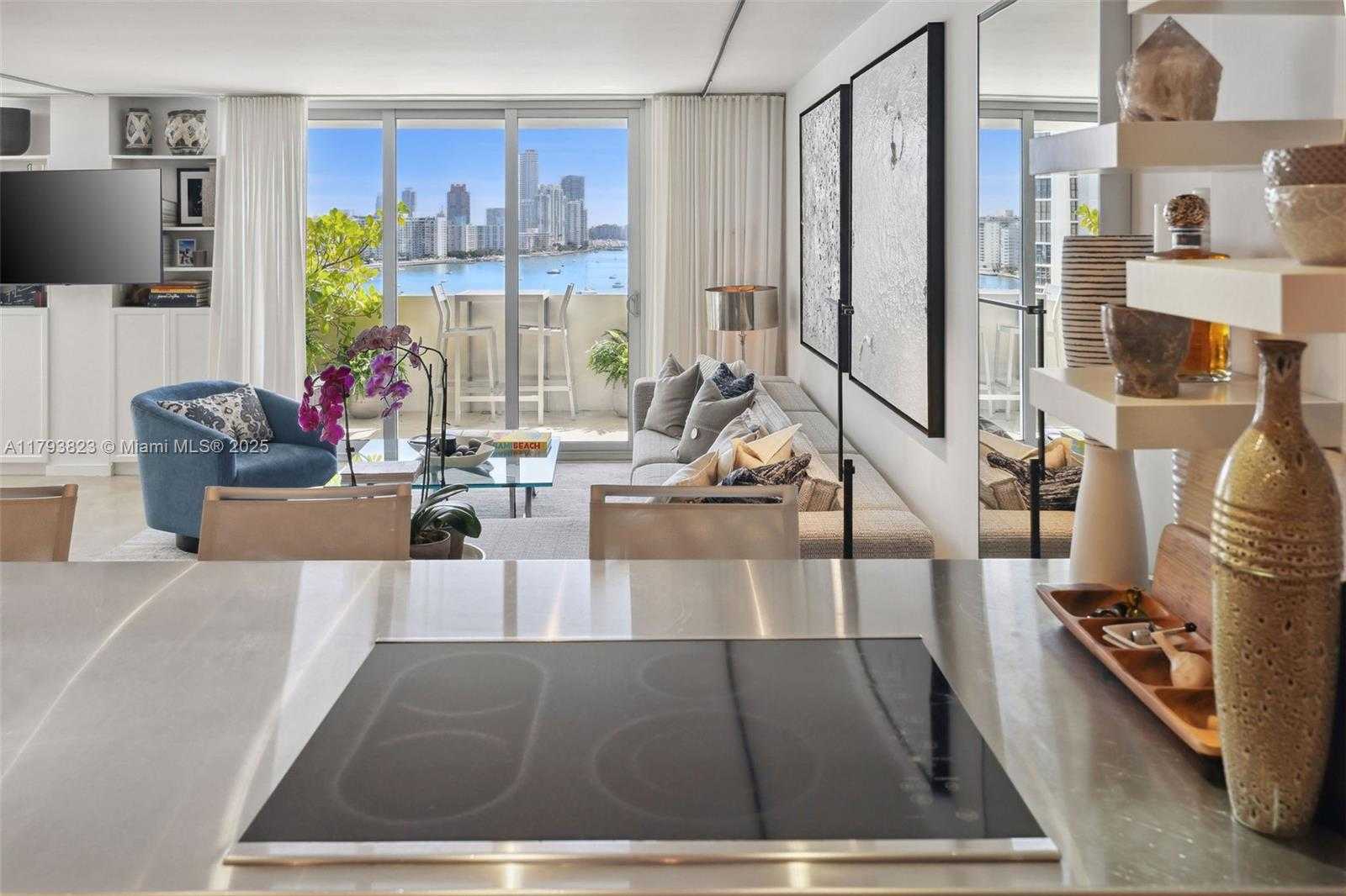 Small Image of 5 ISLAND AVE #15F, Miami Beach Number 10