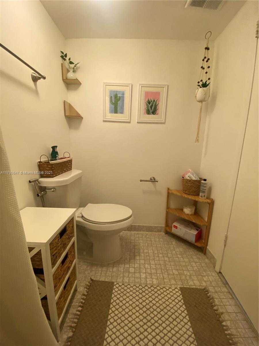Small Image of 10288 NORTH WEST 9 ST CIR #505, Miami Number 16