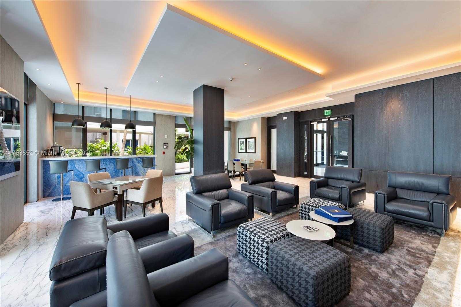 Small Image of 100 SOUTH POINTE DR #1803, Miami Beach Number 18