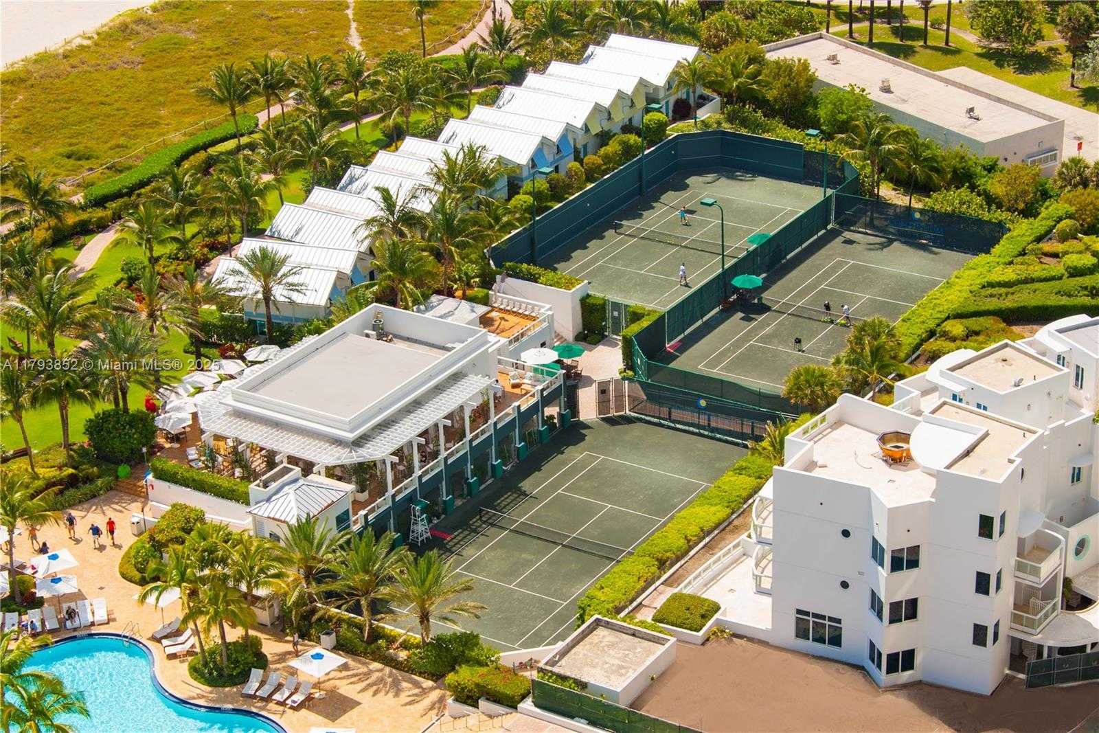 Small Image of 100 SOUTH POINTE DR #1803, Miami Beach Number 20
