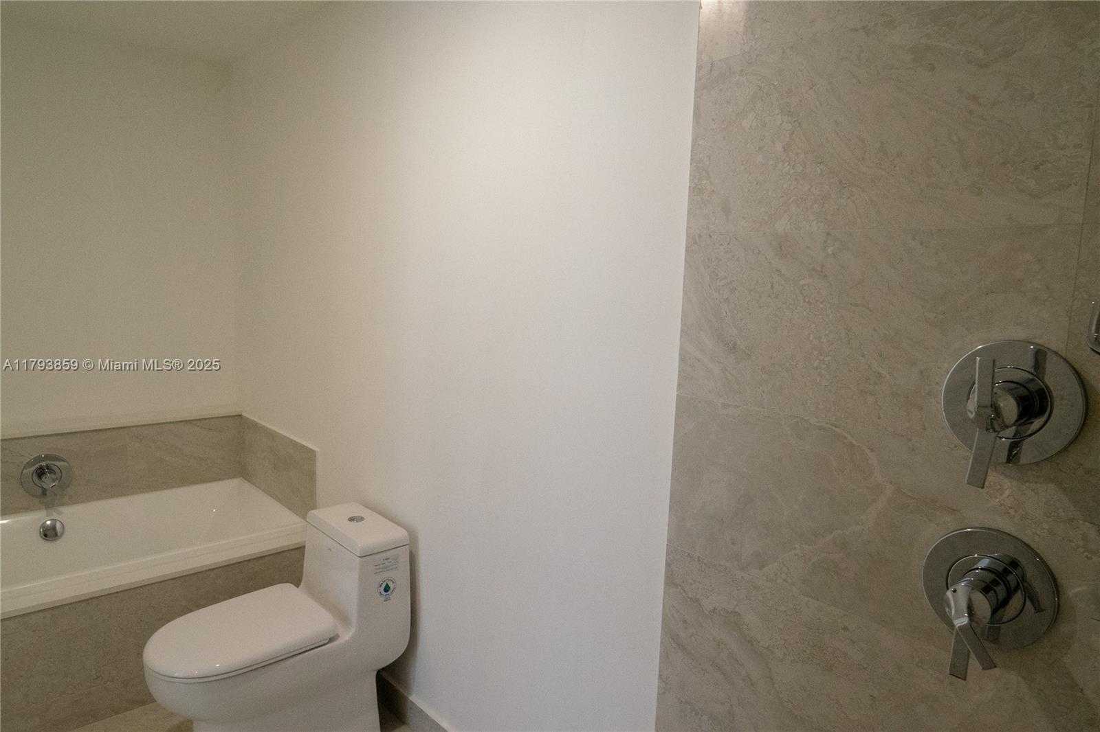 Small Image of 488 NORTH EAST 18 ST #1809, Miami Number 21
