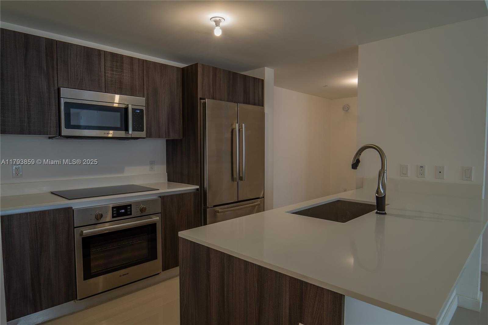 Small Image of 488 NORTH EAST 18 ST #1809, Miami Number 7