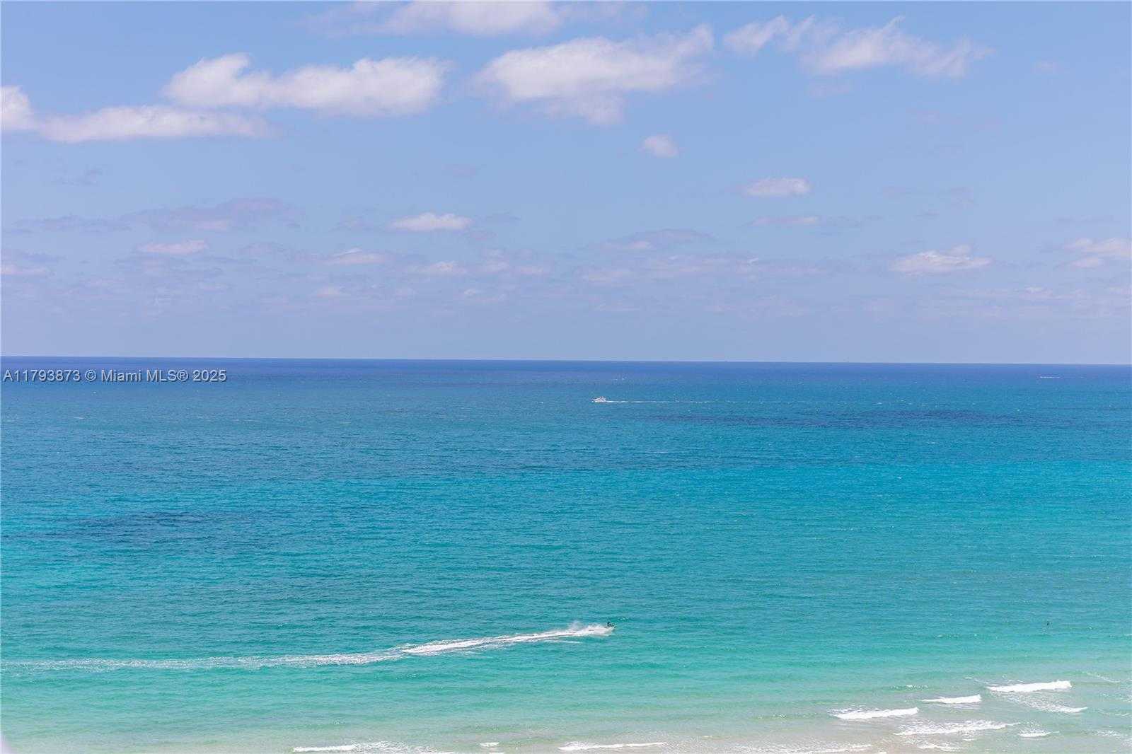 Small Image of 5875 COLLINS AVE #1908, Miami Beach Number 29