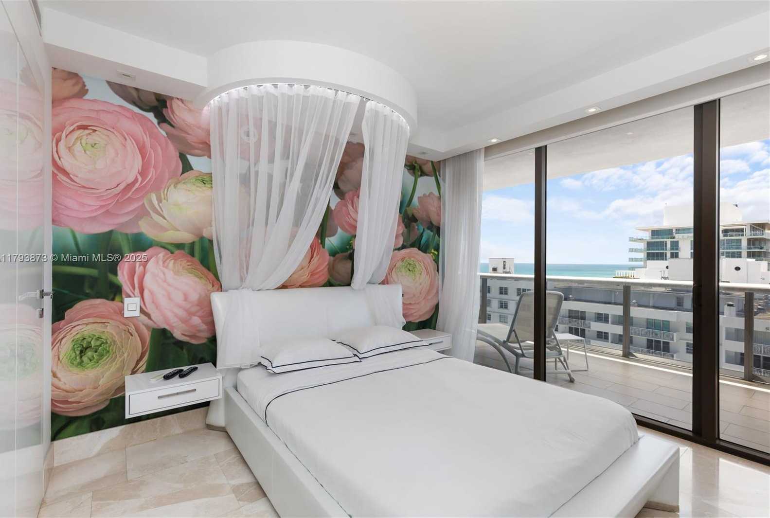 Small Image of 5875 COLLINS AVE #1908, Miami Beach Number 33
