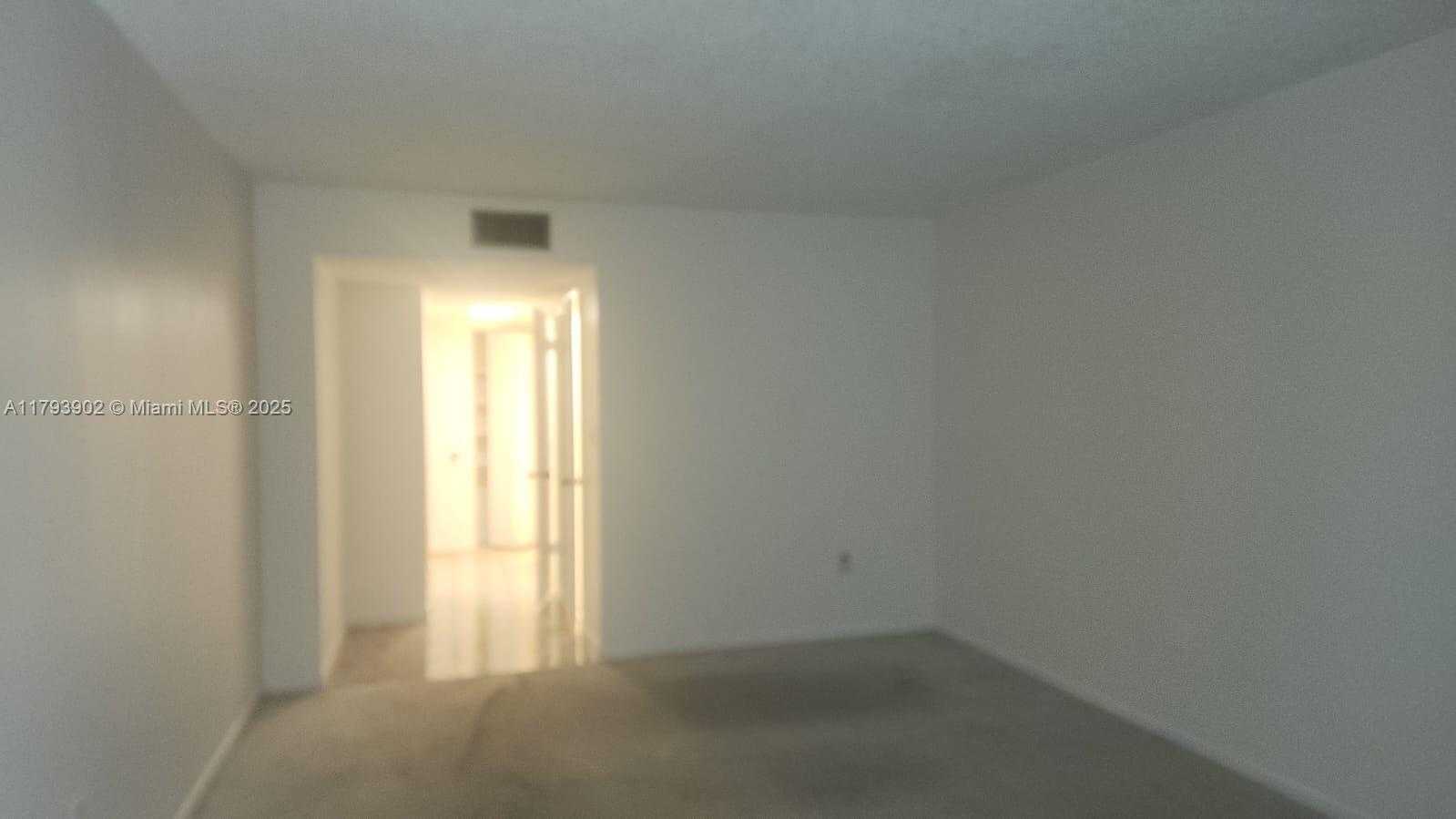 Small Image of 2801 NORTH EAST 183RD ST #2105W, Aventura Number 2