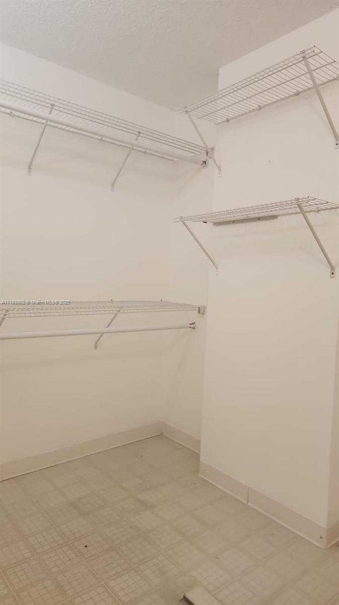 Small Image of 2801 NORTH EAST 183RD ST #2105W, Aventura Number 5