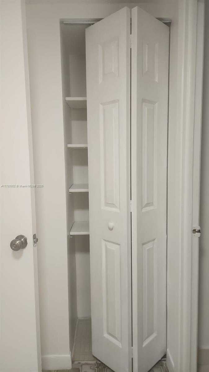 Small Image of 2801 NORTH EAST 183RD ST #2105W, Aventura Number 7