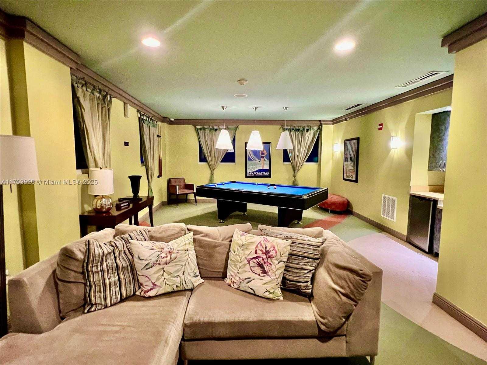 Small Image of 9172 COLLINS AVE #305, Surfside Number 26