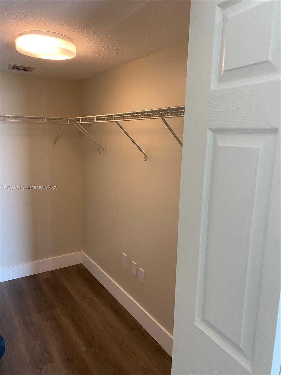 Small Image of 1690 SOUTH WEST 27TH AVE #707, Miami Number 7