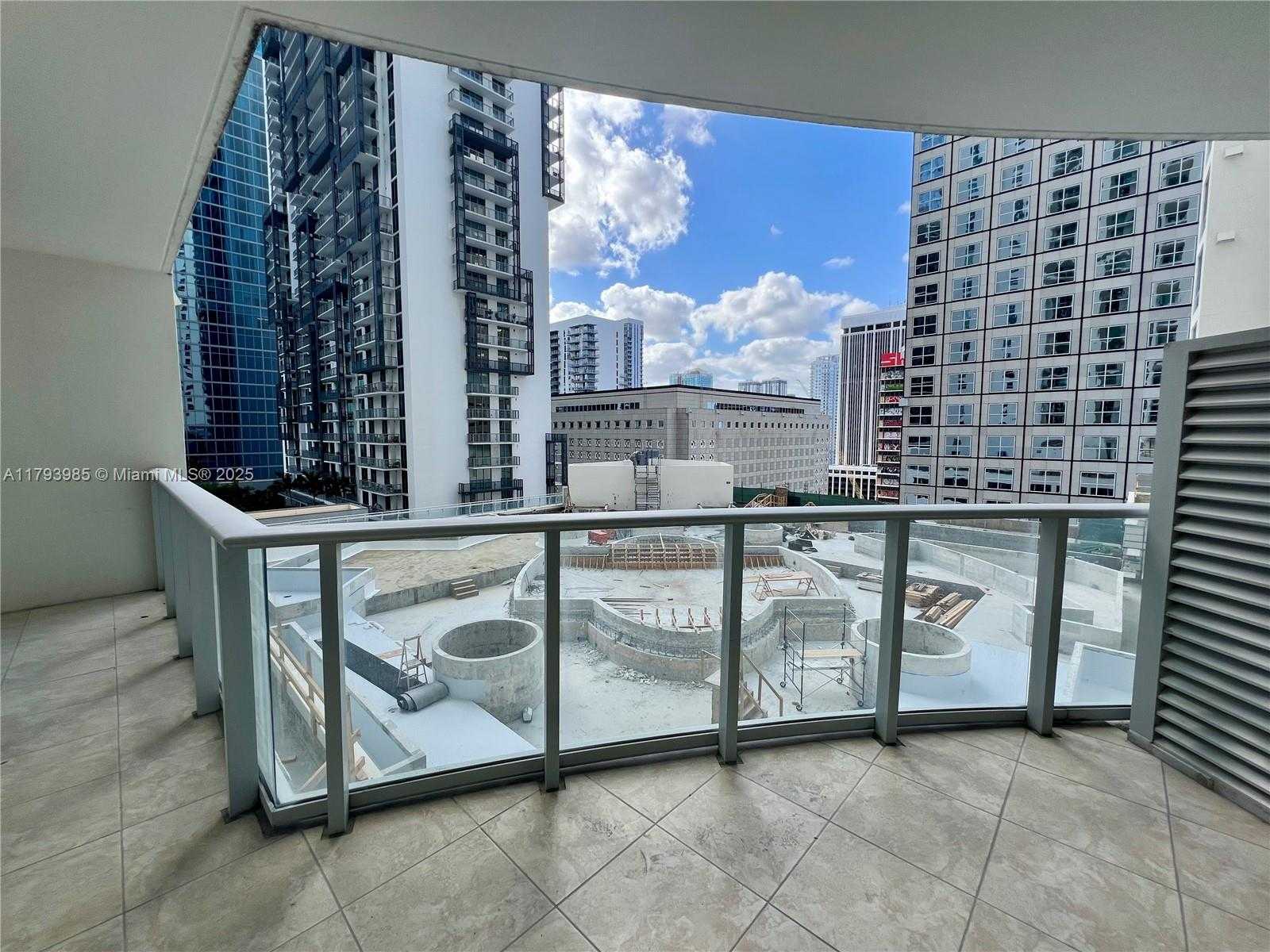 Small Image of 300 SOUTH BISCAYNE BLVD #1405, Miami Number 14
